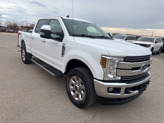 2019 Ford F-250 Super Duty Lariat's photo