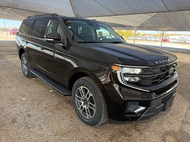 2025 Ford Expedition Active 4x4's photo