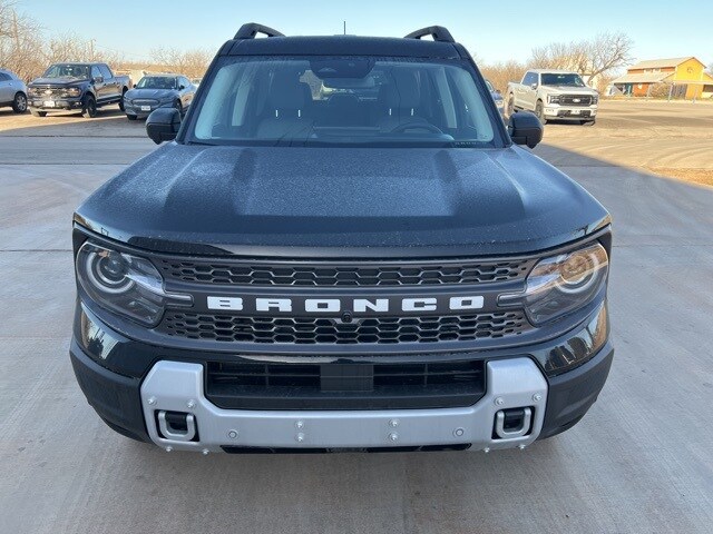 2025 Ford Bronco Sport Badlands photo 2