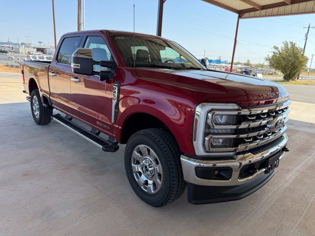 2027 Ford F-250 Lariat Truck