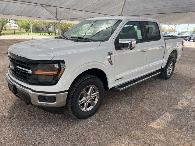 2024 Ford F-150 XLT photo 3
