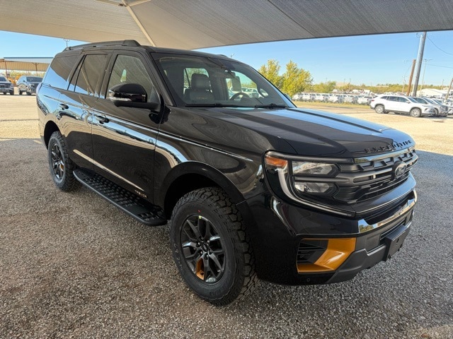 2025 Ford Expedition Tremor's photo