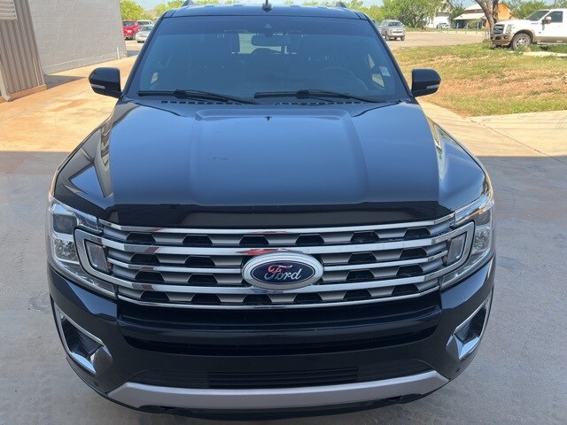 2021 Ford Expedition Limited photo 2