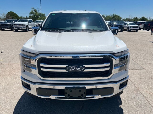 2025 Ford F-150 Lariat photo 2