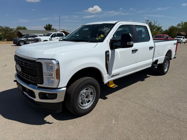 2026 Ford F-350 XL photo 3