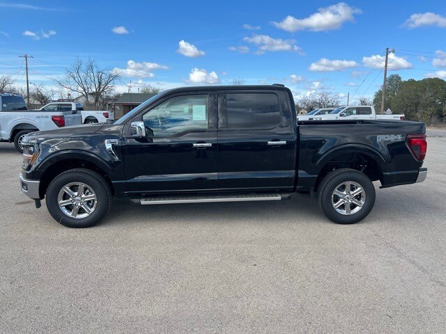 2025 Ford F-150 XLT photo 4