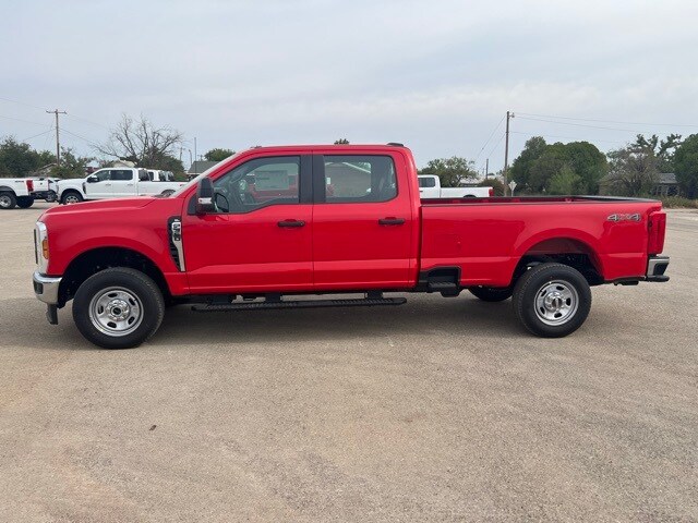 2026 Ford F-350 XL photo 4