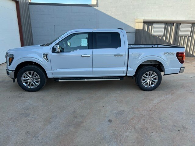 2025 Ford F-150 Lariat photo 4