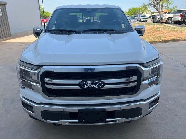 2025 Ford F-150 Lariat photo 2