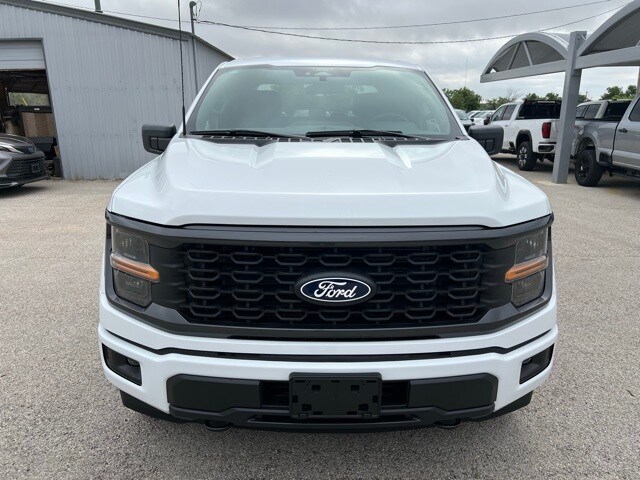 2025 Ford F-150 STX photo 2
