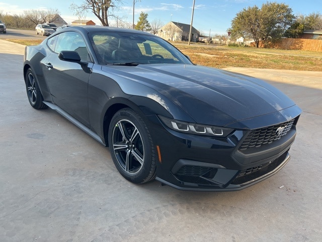 2025 Ford Mustang Coupe 