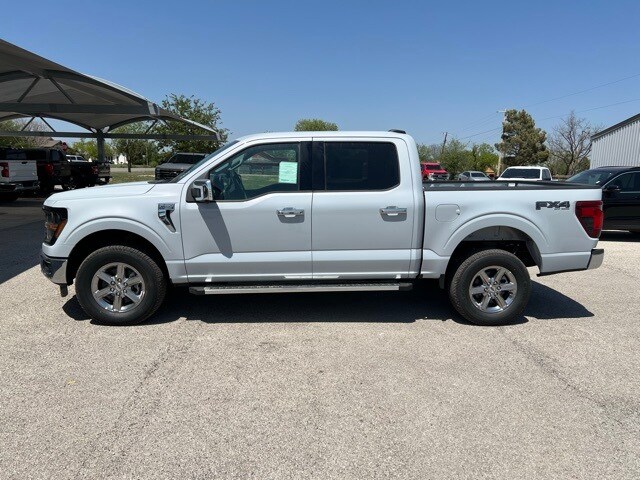 2025 Ford F-150 XLT photo 4