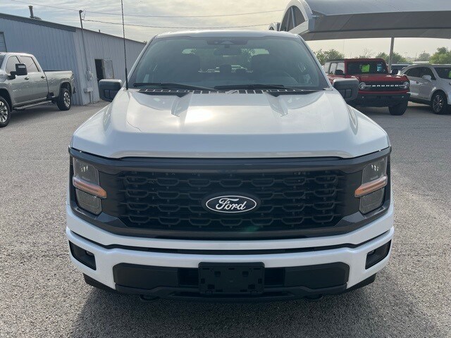 2025 Ford F-150 STX photo 2