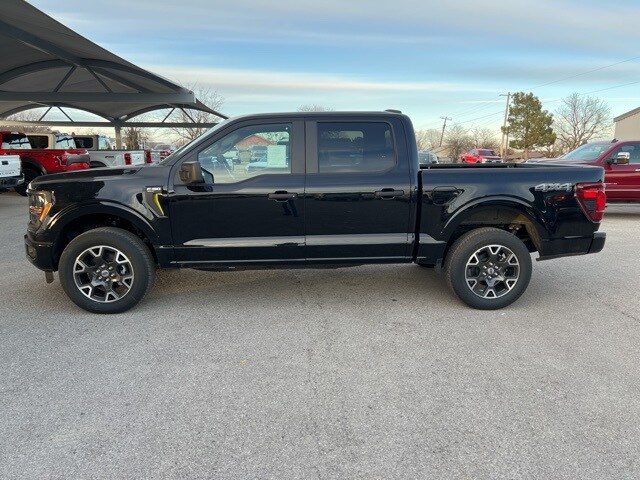 2025 Ford F-150 STX photo 4