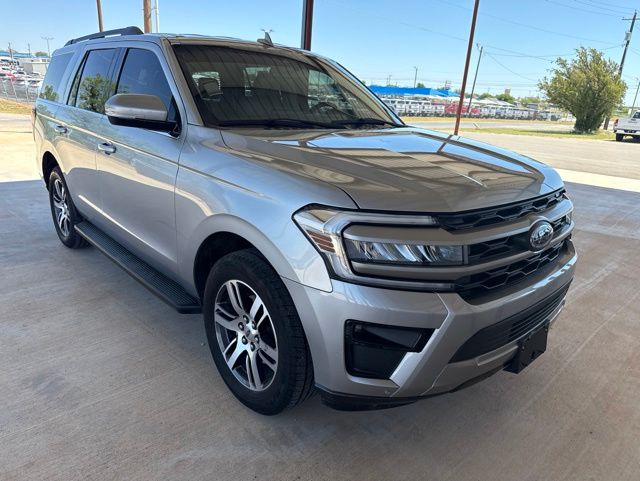 2024 Ford Expedition XLT's photo