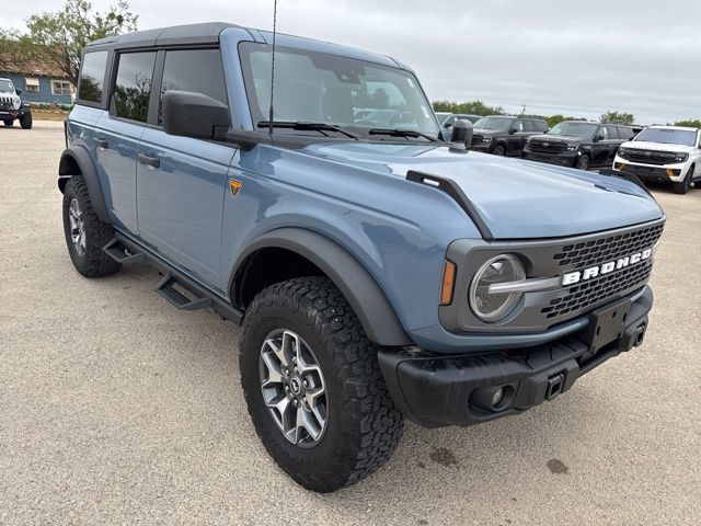 2025 Ford Bronco Badlands 4x4's photo