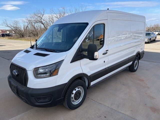 2025 Ford Transit photo 2