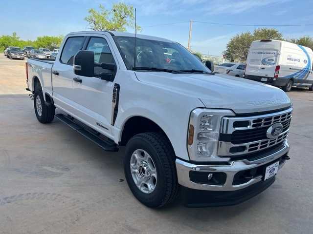 2025 Ford F-250 Super Duty XLT's photo