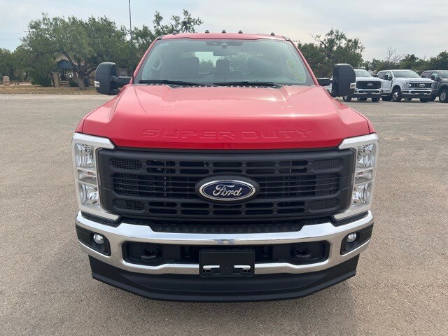 2026 Ford F-350 XL photo 2