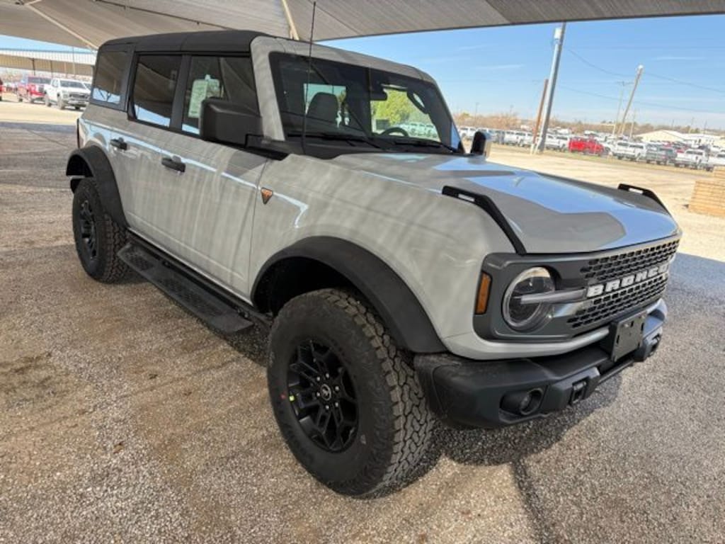 New 2026 Ford Bronco Badlands SUV