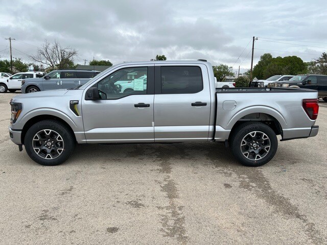 2025 Ford F-150 STX photo 4