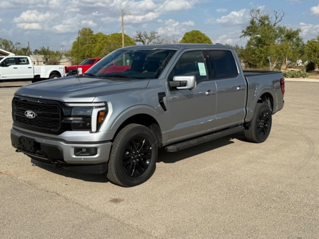 New 2025 Ford F-150 Lariat Truck