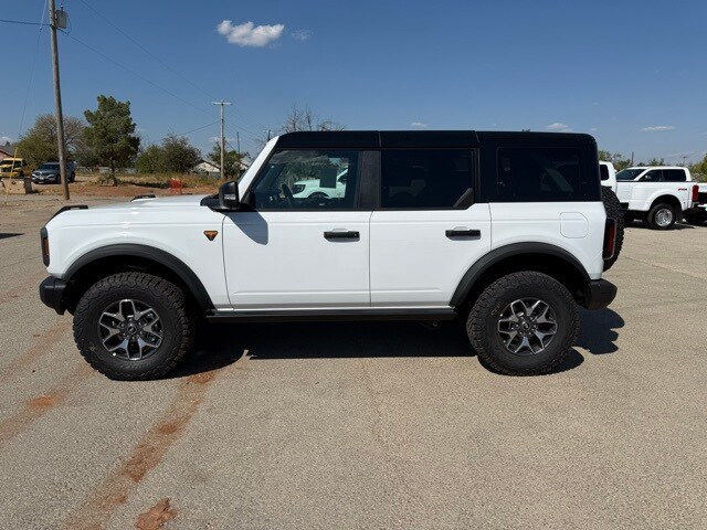 2025 Ford Bronco Badlands photo 4