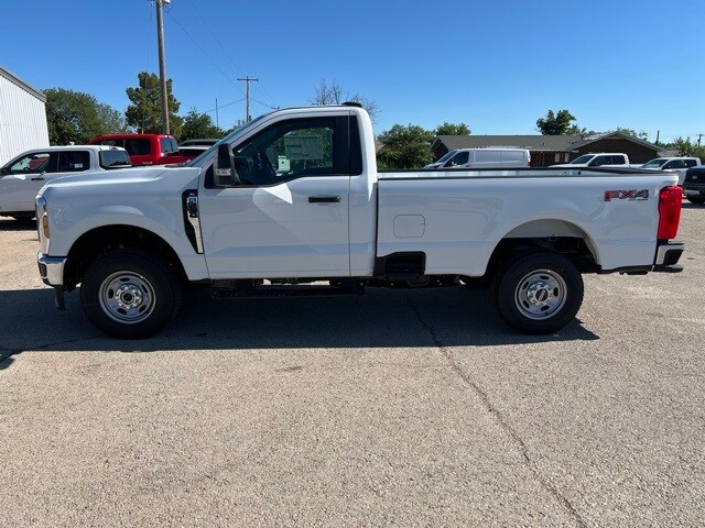 2025 Ford F-250 XL photo 4