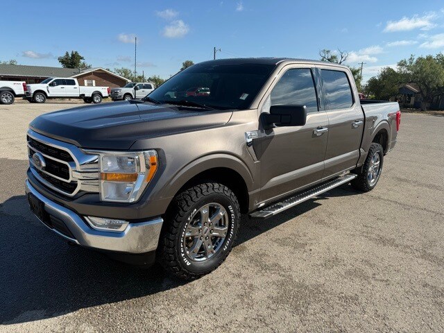 2023 Ford F-150 XLT photo 3