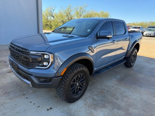 2025 Ford Ranger Raptor photo 2