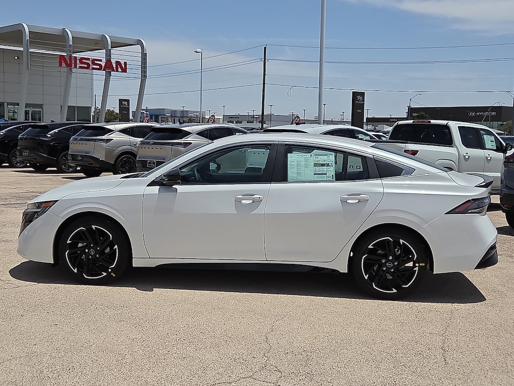 New 2026 Nissan Sentra SR Sedan