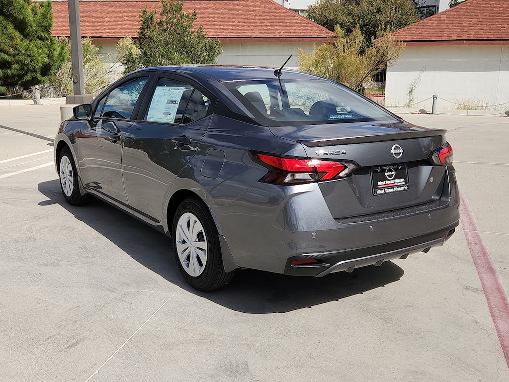 New 2025 Nissan Versa 1.6 S