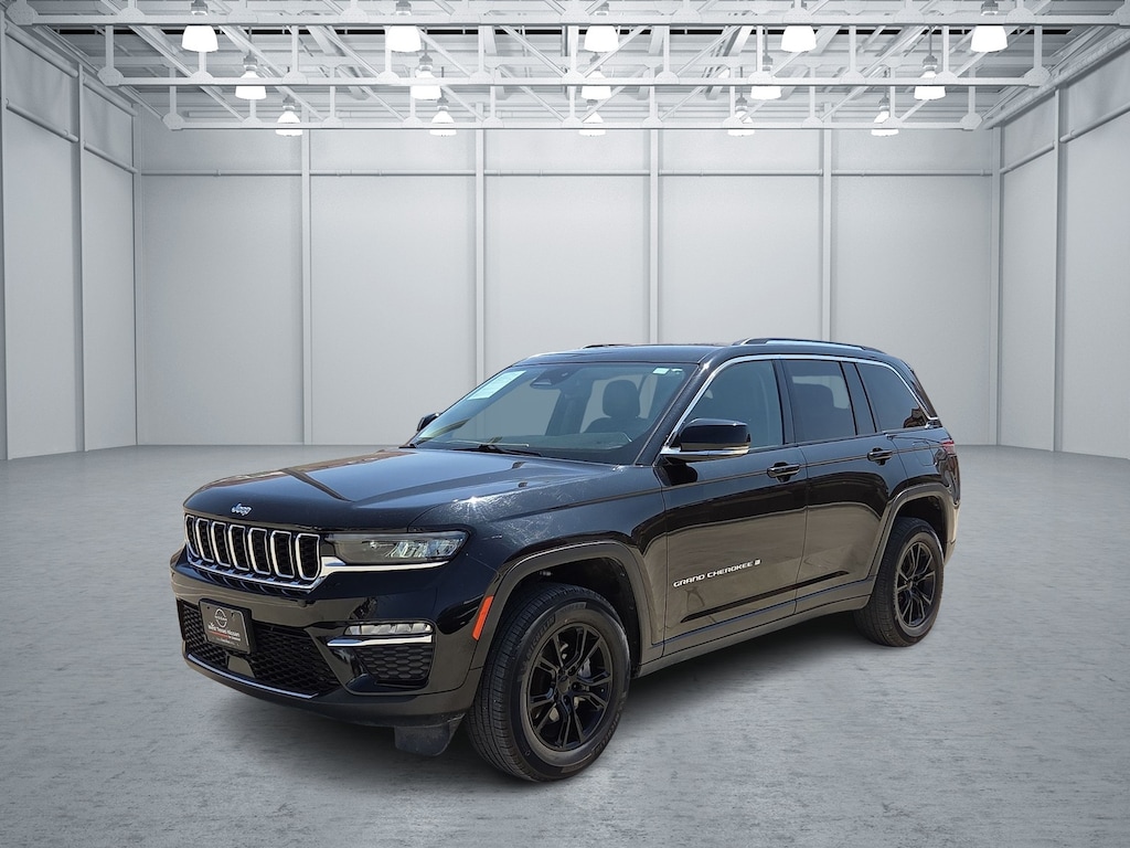 Used 2022 Jeep Grand Cherokee Limited 4x2