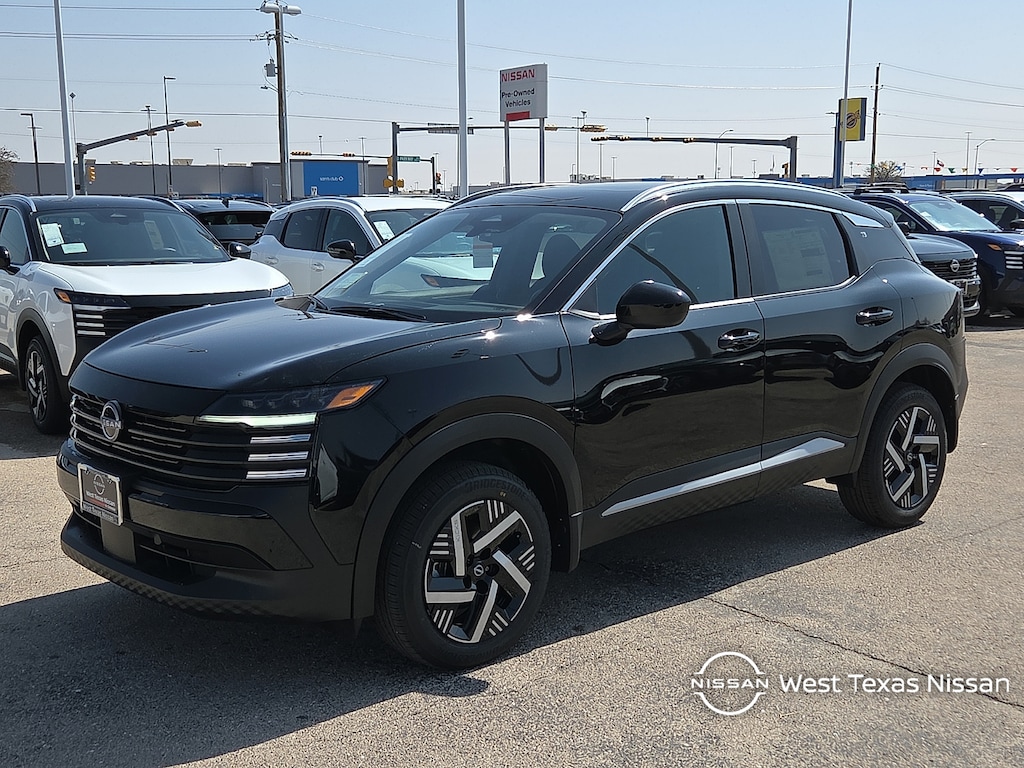 New 2026 Nissan Kicks SV Front-Wheel Drive