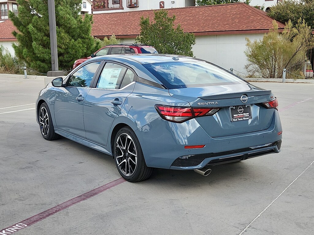 New 2025 Nissan Sentra SR