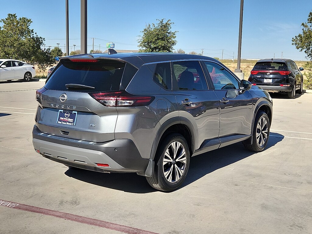 Used 2023 Nissan Rogue SV