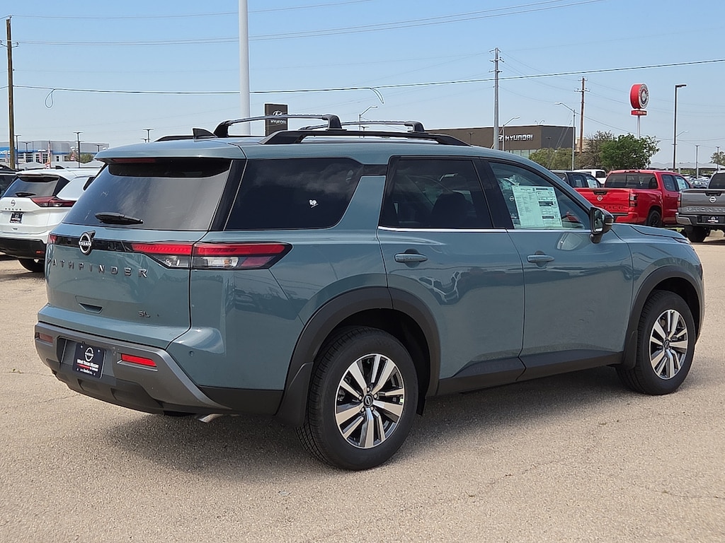 New 2026 Nissan Pathfinder SL Front-Wheel Drive
