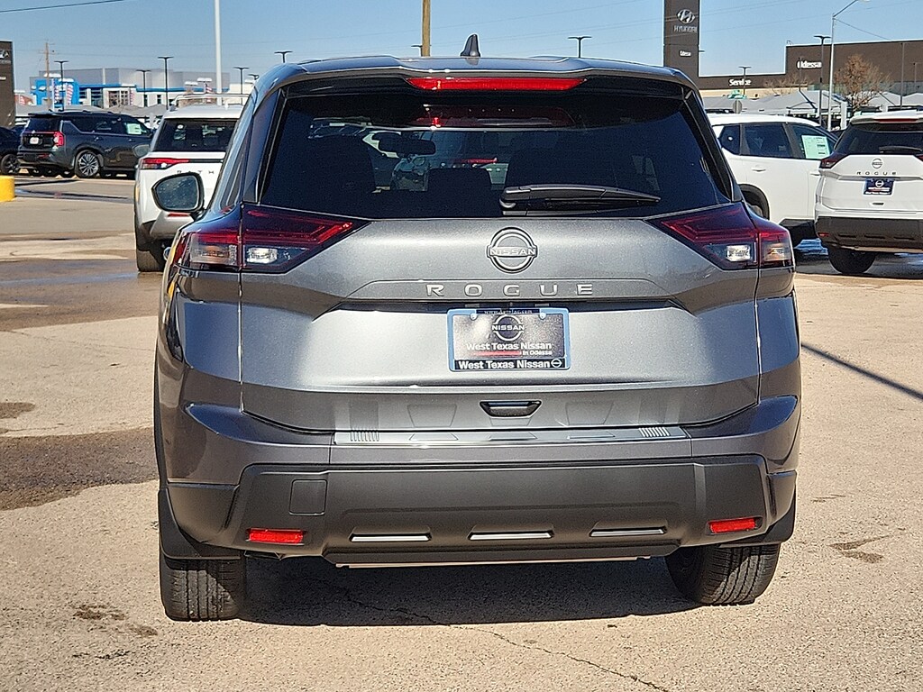 New 2026 Nissan Rogue SV Front-Wheel Drive