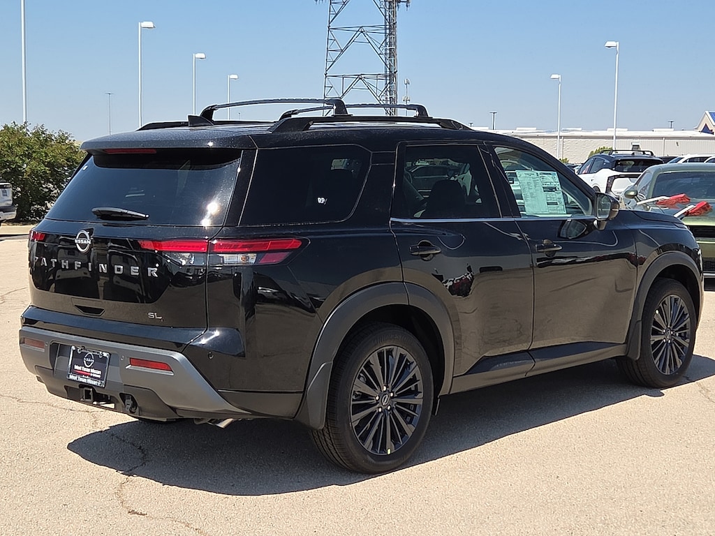 New 2026 Nissan Pathfinder SL Front-Wheel Drive