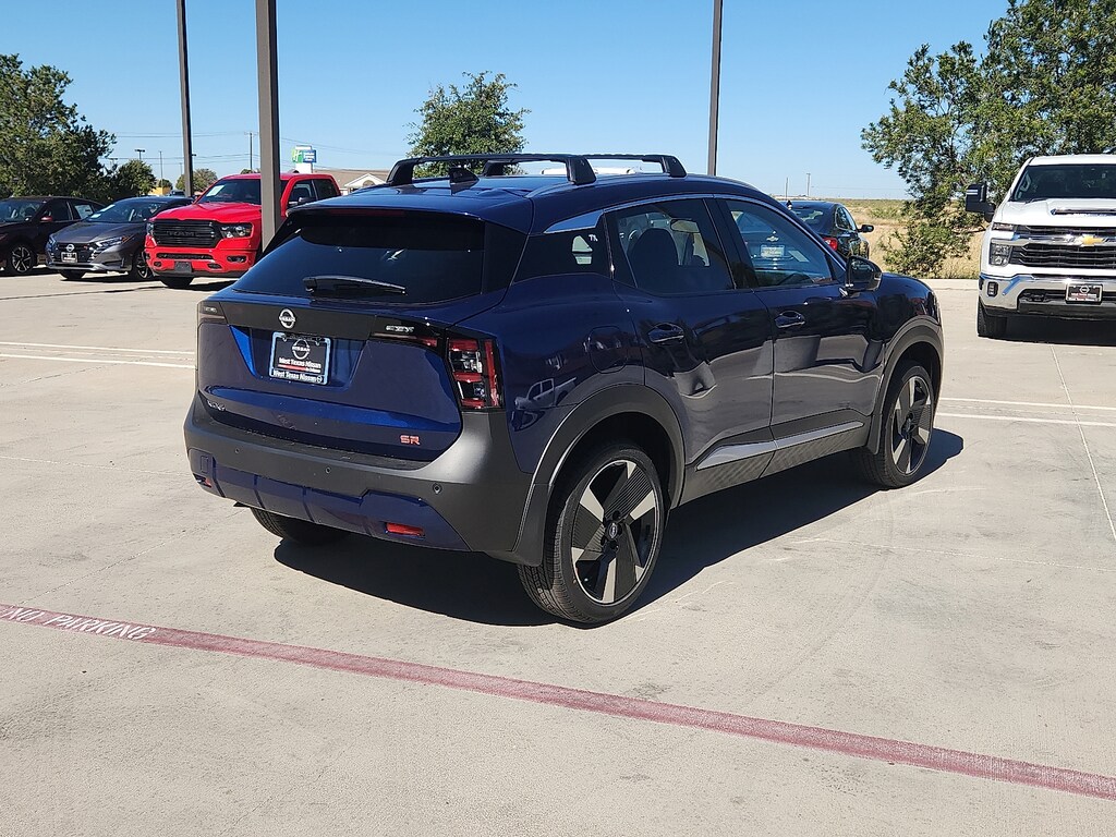 New 2026 Nissan Kicks SR Front-Wheel Drive