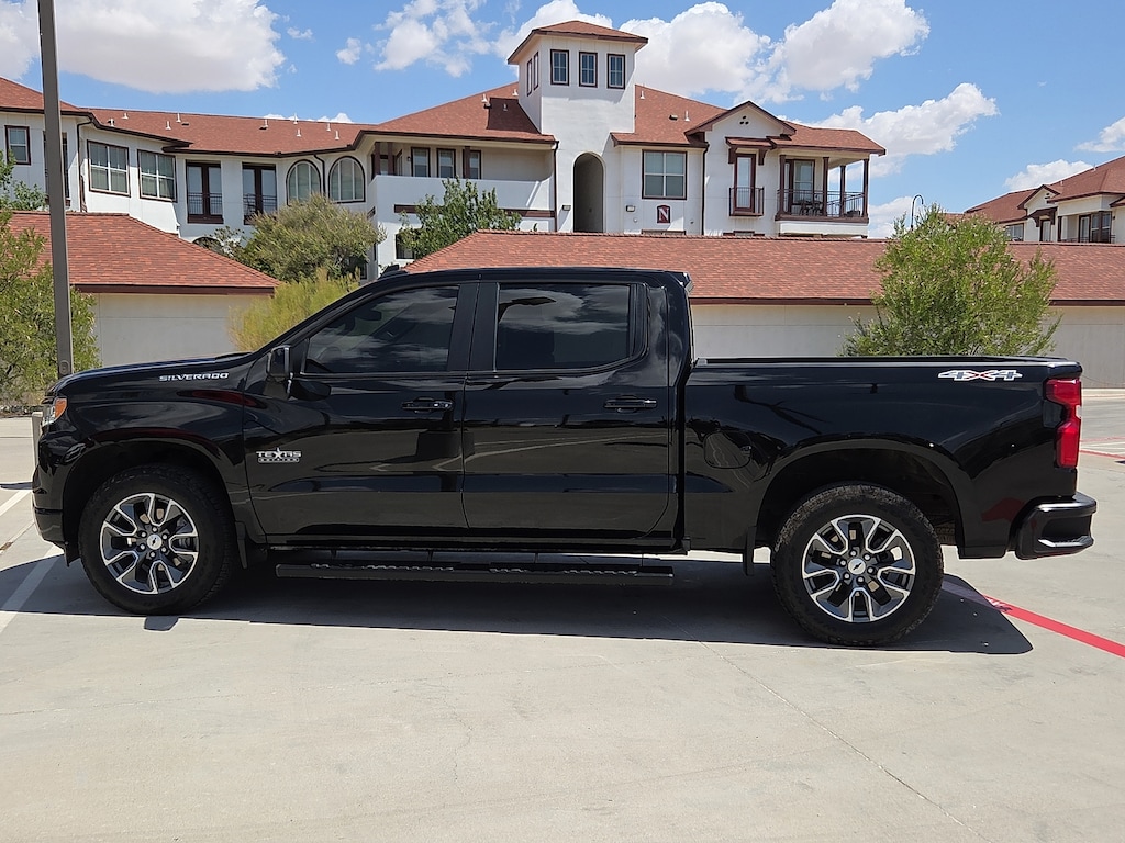 Used 2024 Chevrolet Silverado 1500 RST 4x4 Crew Cab 5.75 ft. box 147.4 in. WB