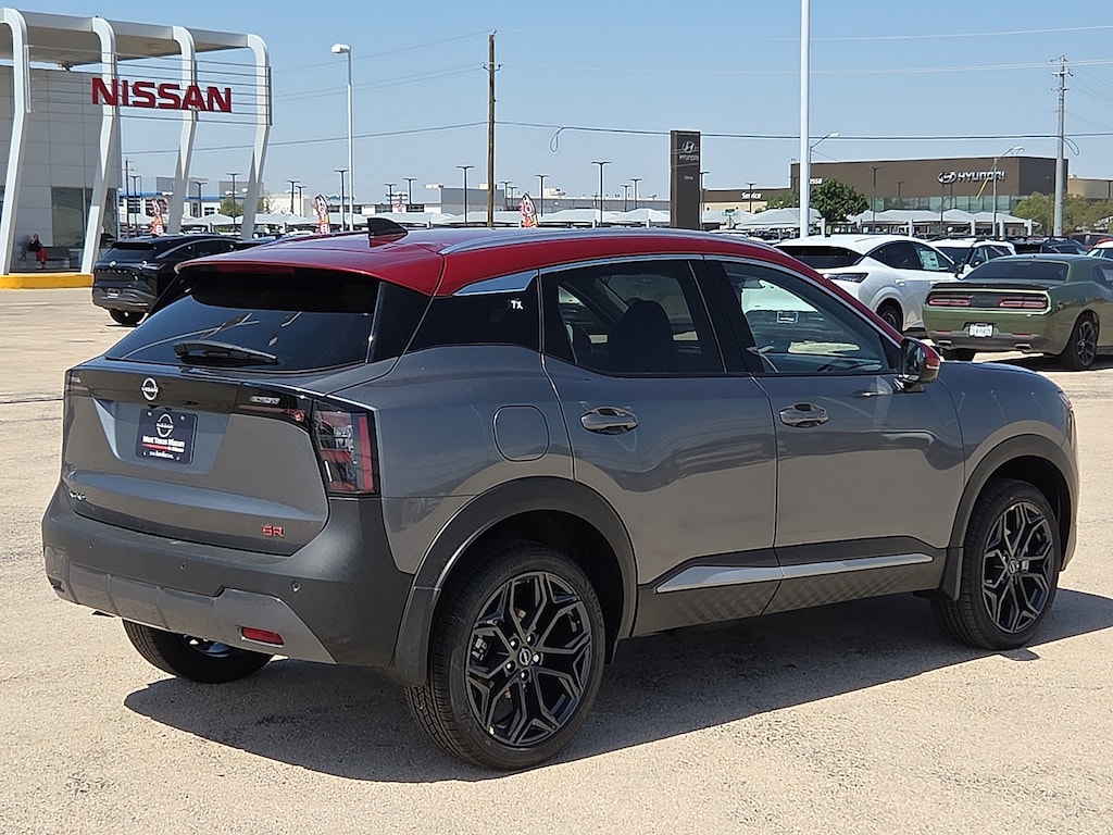 New 2026 Nissan Kicks SR Front-Wheel Drive