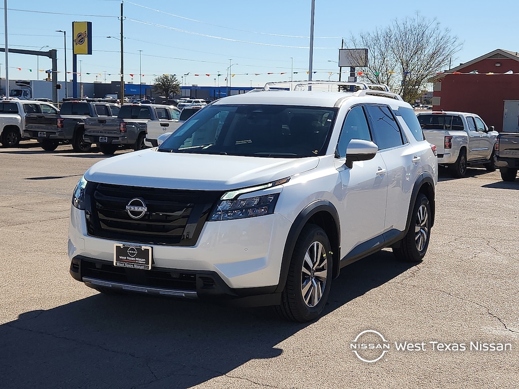 New 2025 Nissan Pathfinder SL Front-Wheel Drive