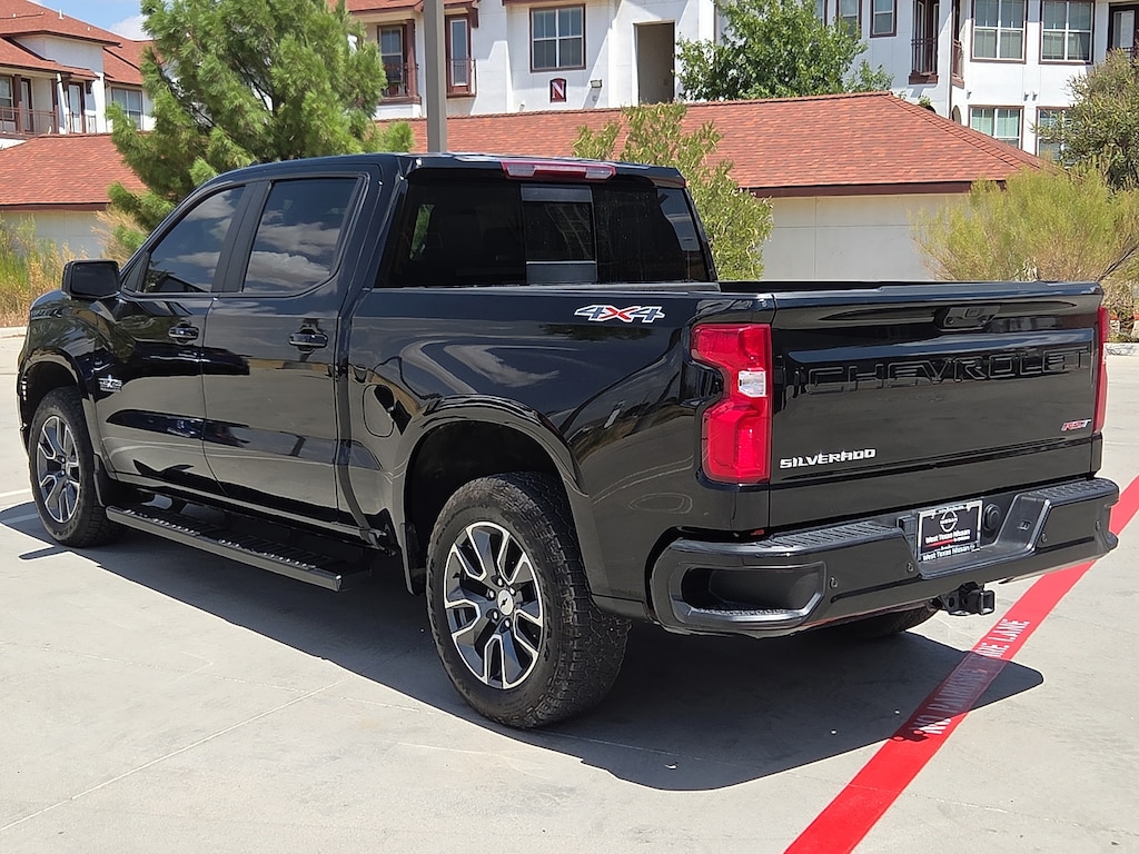 Used 2024 Chevrolet Silverado 1500 RST 4x4 Crew Cab 5.75 ft. box 147.4 in. WB