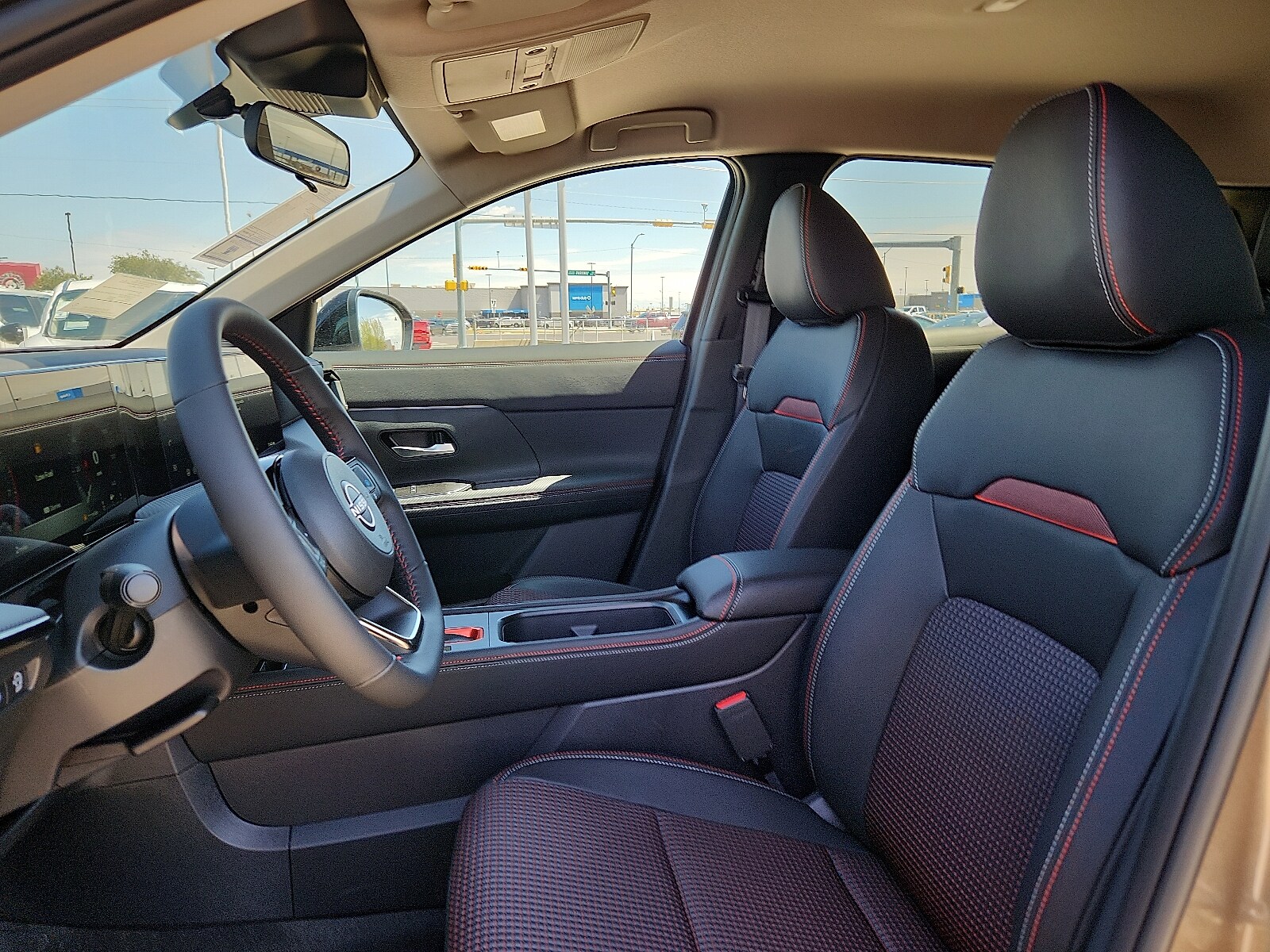 2026 Nissan KICKS SR - Photo 15