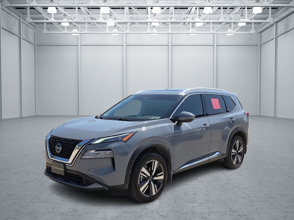 Used 2023 Nissan Rogue SL