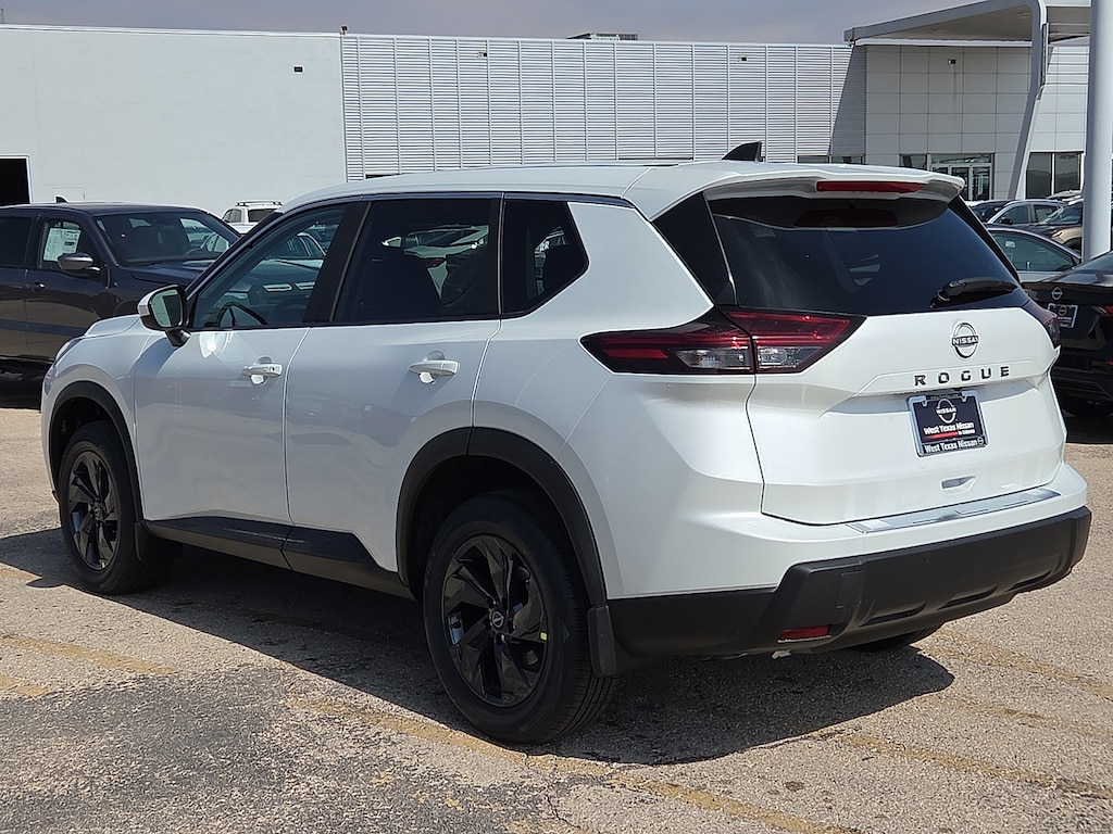 New 2026 Nissan Rogue SV Front-Wheel Drive 2026.5
