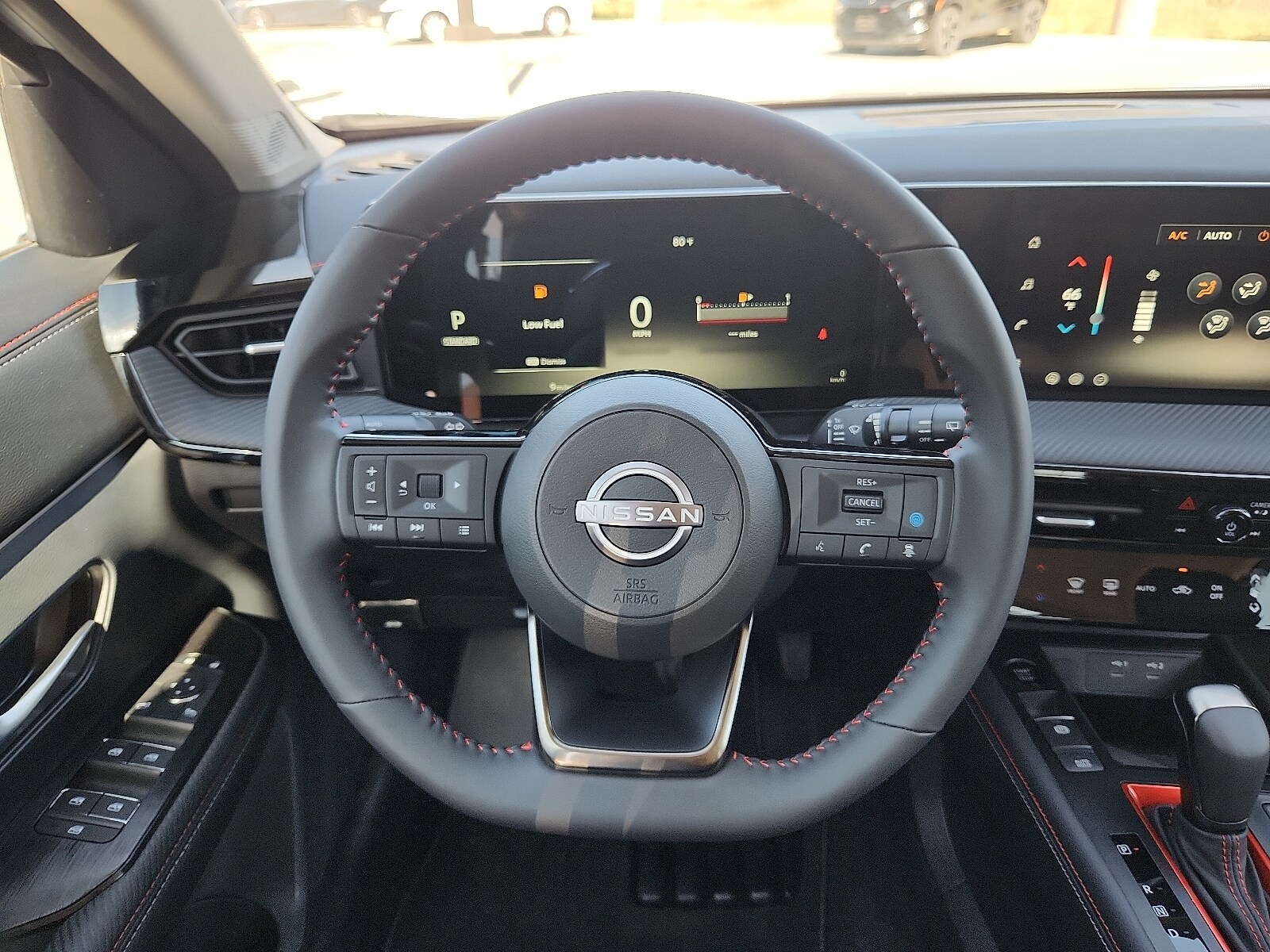 2026 Nissan KICKS SR - Photo 13
