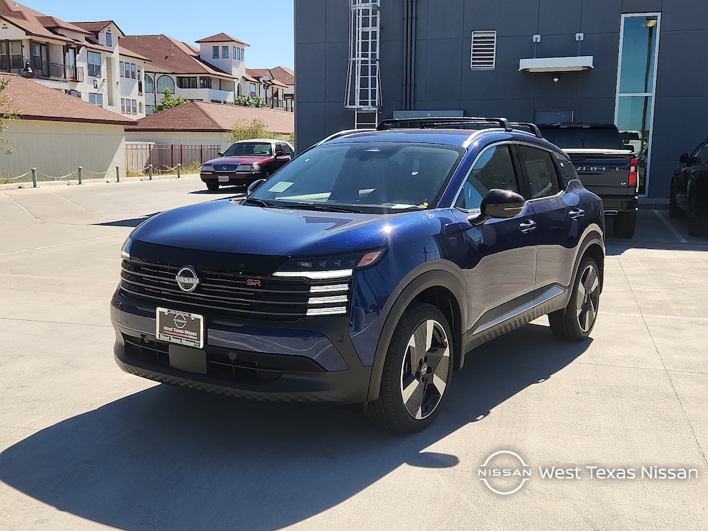 New 2026 Nissan Kicks SR Front-Wheel Drive