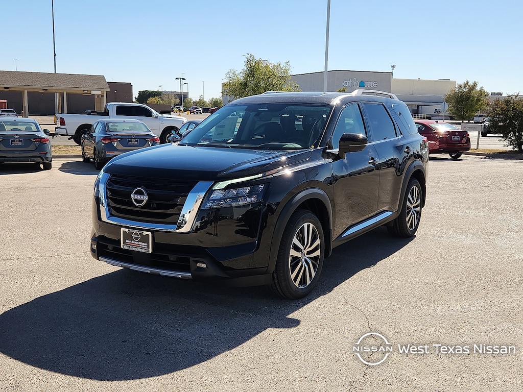 New 2025 Nissan Pathfinder Platinum Front-Wheel Drive